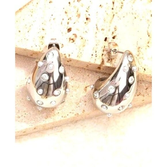 NOIR Elegant Water Drop Shape Earrings Silver Tone Chunky Sleek Day or Evening - Picture 3 of 5